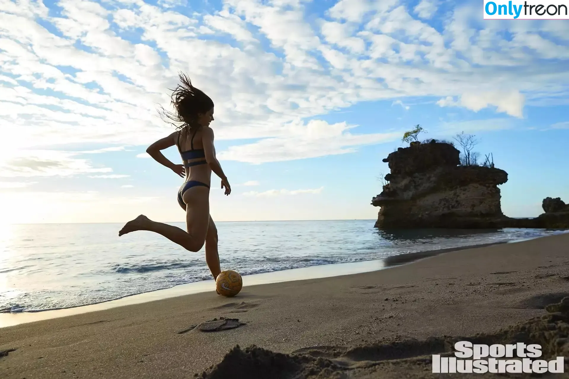 Alex Morgan nude photo #0041 (alexmorgan13 / alexmorgan_x)