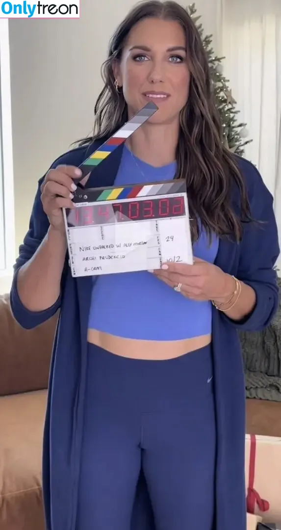 Alex Morgan nude photo #0094 (alexmorgan13 / alexmorgan_x)