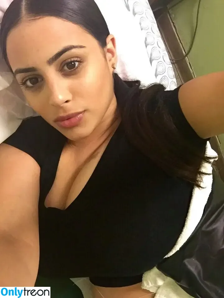 Alexa Attias nude photo #0138 (Nikole Gomez / alexadntcare)