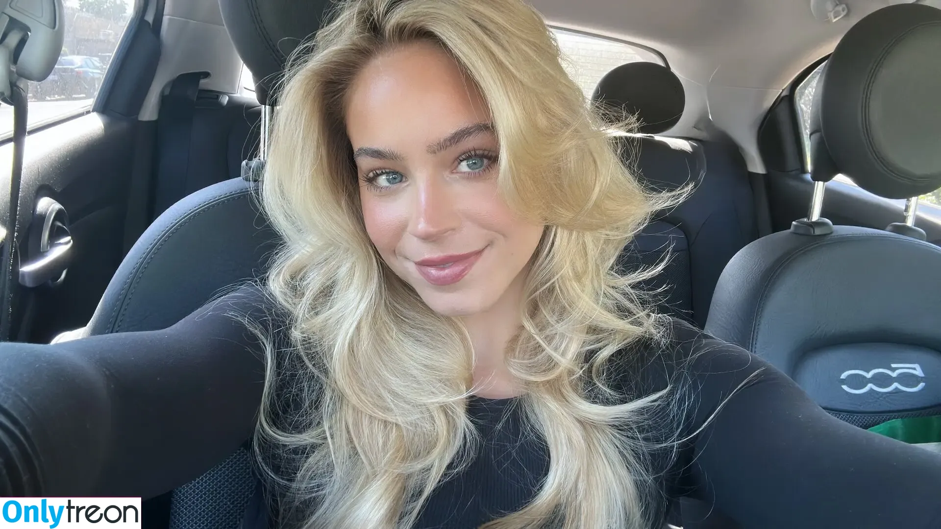 Alexa Blair Robertson nude photo #0017 (_alexablair)