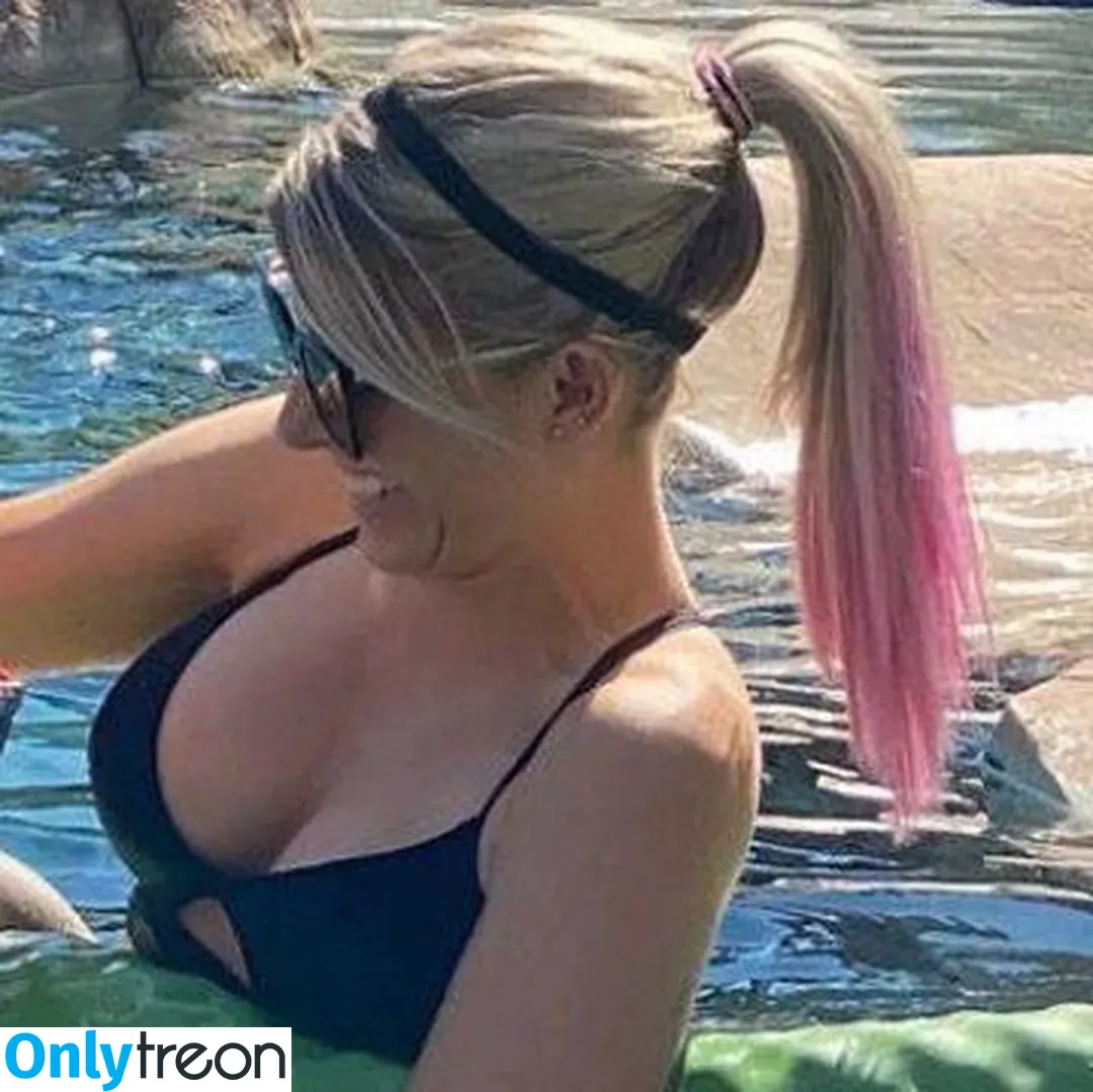 Alexa Bliss nude photo #0060 (WWE / alexa_bliss_wwe_ / alexafansite)