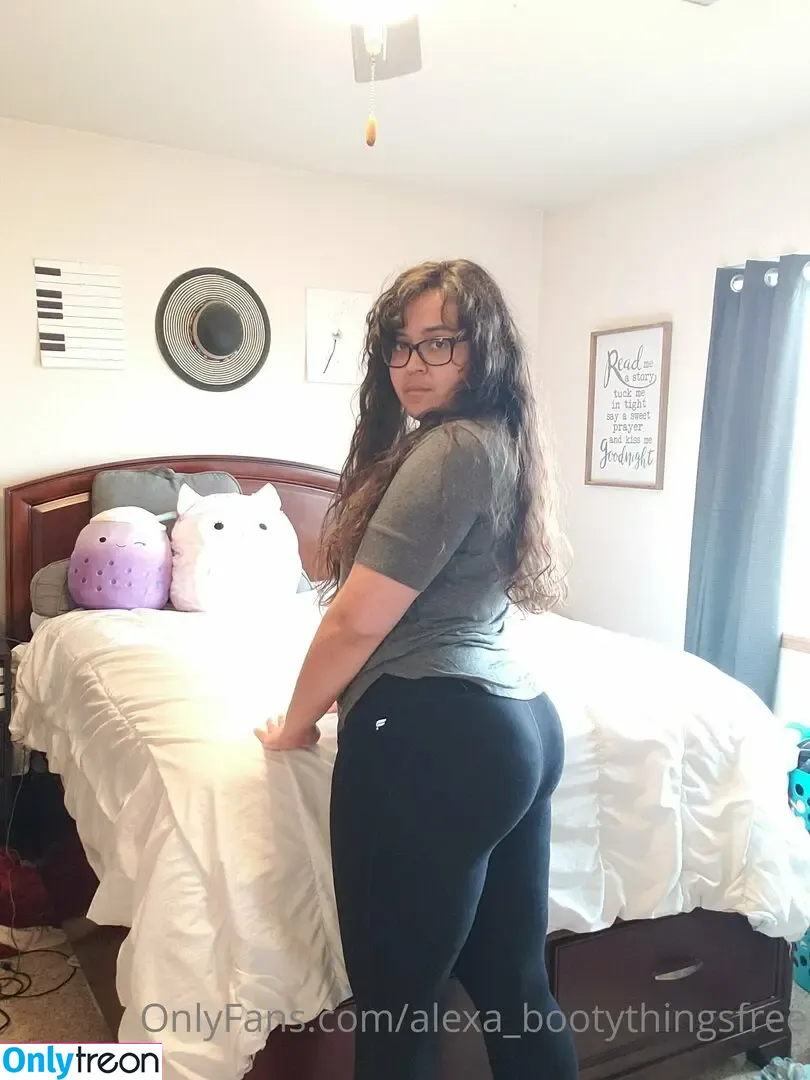 alexa_bootythingsfree nude photo #0011 (alexa_bootythingsfree)