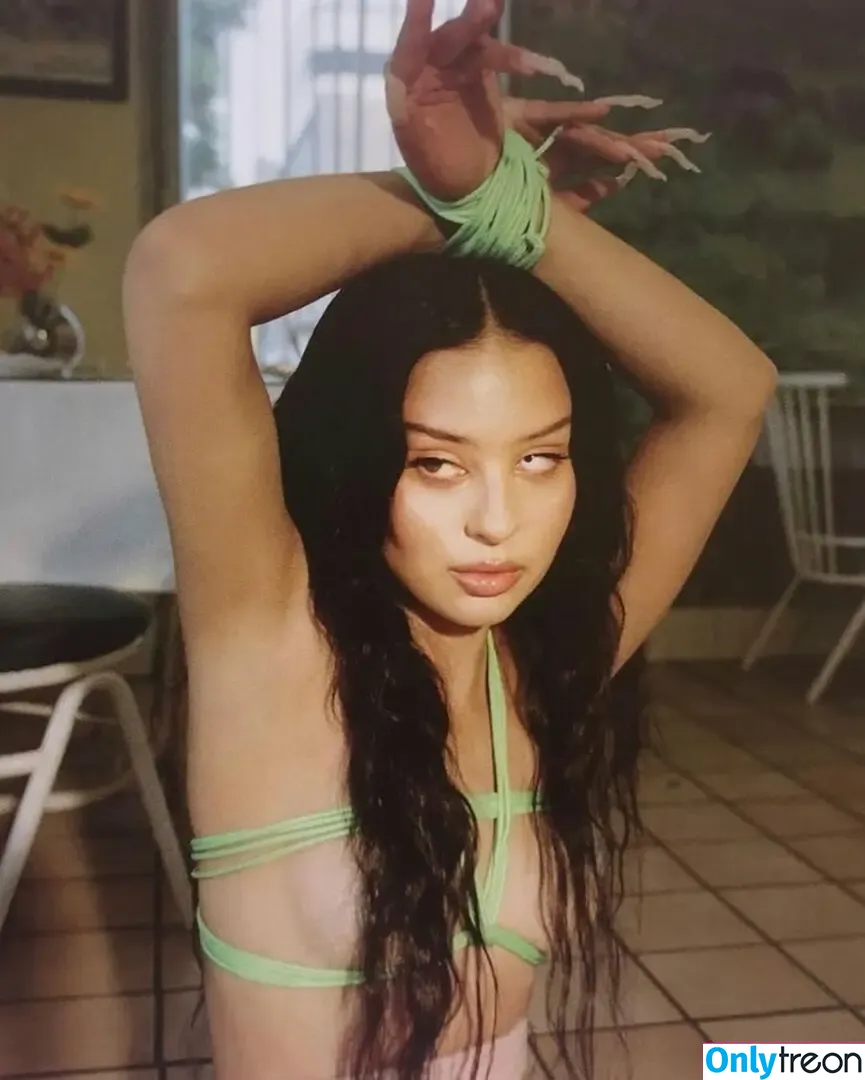 Alexa Demie nude photo #0207 (alexademie)