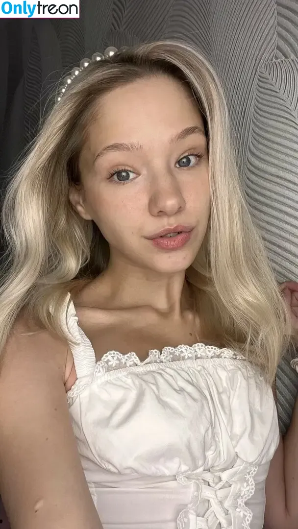 Alexa Milkis nude photo #0005 (Little_Dream)