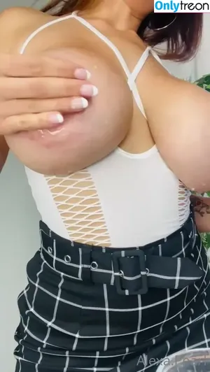 Alexa Pearl / Alexapearl / JosephX2k22 / alexa_pearlfans / missalexapearl nude photo #2712