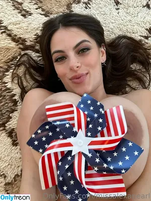 Alexa Pearl / Alexapearl / JosephX2k22 / alexa_pearlfans / missalexapearl nude photo #3920