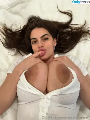 Alexa Pearl / Alexapearl / JosephX2k22 / alexa_pearlfans / missalexapearl nude photo #4525