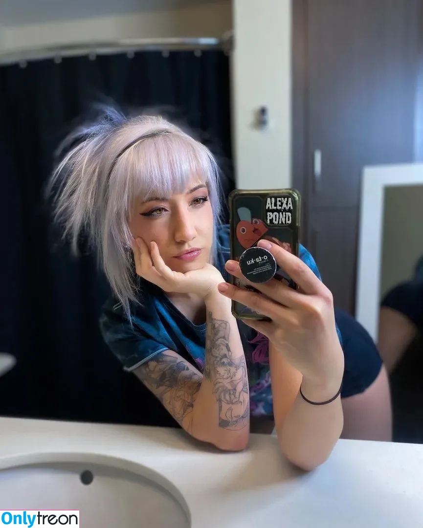 Alexa Pond nude photo #0002 (AlexaPond / alexapond_)