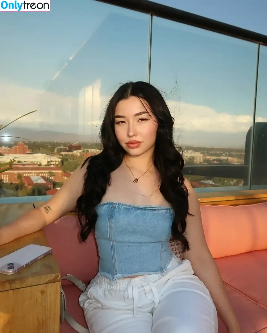 Alexaisobell nude photo #0007 (anyuser / lylaclex)