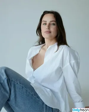 Alexandra Berggren / alexxandraberggren nude photo #0001