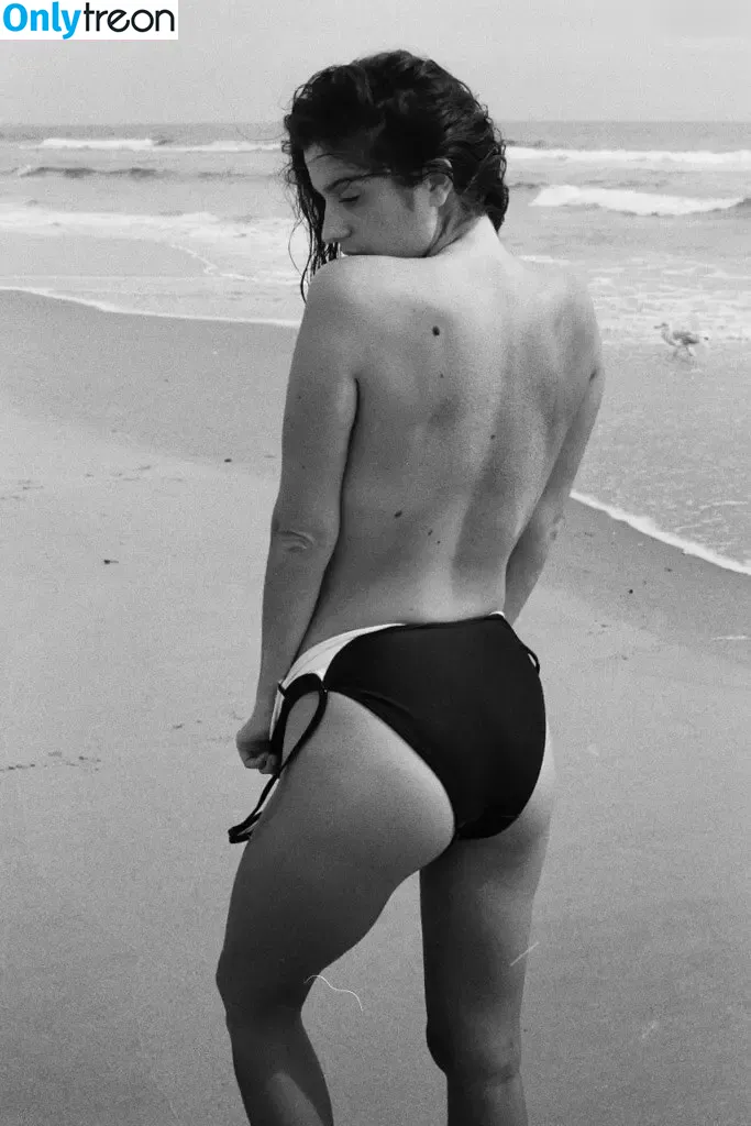 Alexandra Berlingieri nude photo #0031 (Alexandra Berlingieri)