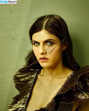 Alexandra Daddario / alexandradaddario nude photo #2491