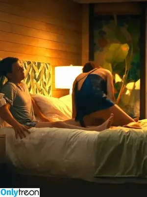 Alexandra Daddario / alexandradaddario nude photo #2508