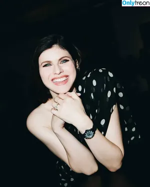 Alexandra Daddario / alexandradaddario nude photo #2528