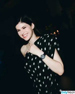 Alexandra Daddario / alexandradaddario nude photo #2529