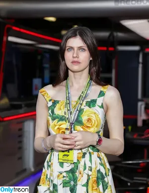 Alexandra Daddario / alexandradaddario nude photo #2782
