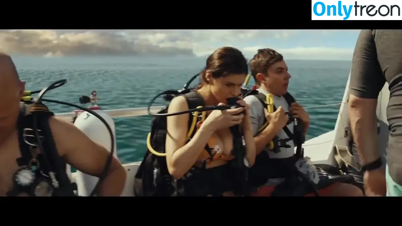 Alexandra Daddario nude photo #2788 (alexandradaddario)