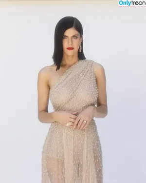Alexandra Daddario / alexandradaddario nude photo #3113