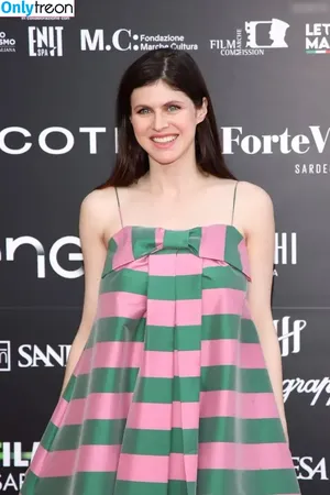 Alexandra Daddario / alexandradaddario nude photo #3171