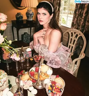 Alexandra Daddario / alexandradaddario nude photo #3734