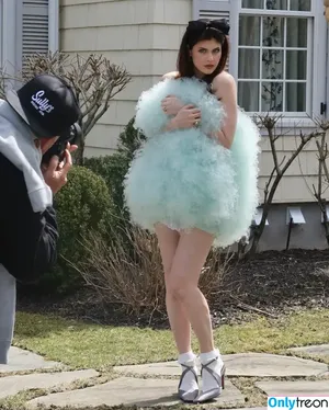 Alexandra Daddario / alexandradaddario nude photo #3743