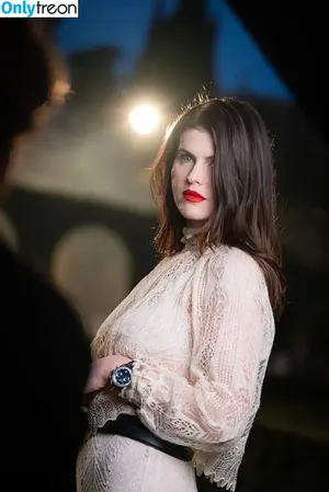 Alexandra Daddario / alexandradaddario nude photo #3759