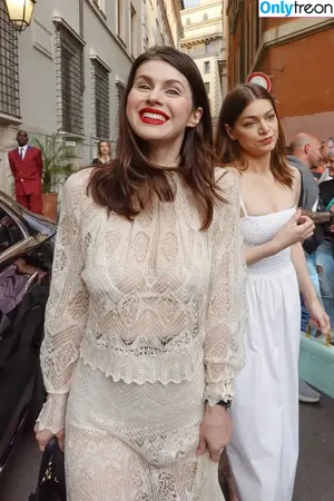 Alexandra Daddario / alexandradaddario nude photo #3819