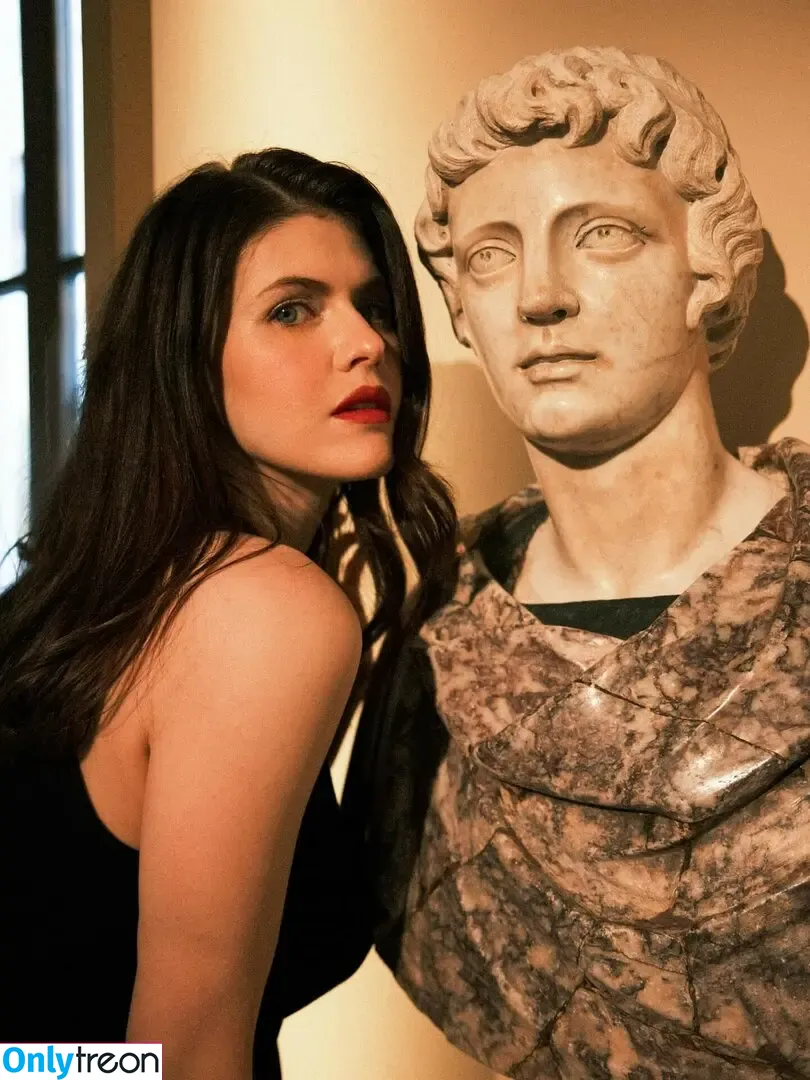 Alexandra Daddario nude photo #3811 (alexandradaddario)