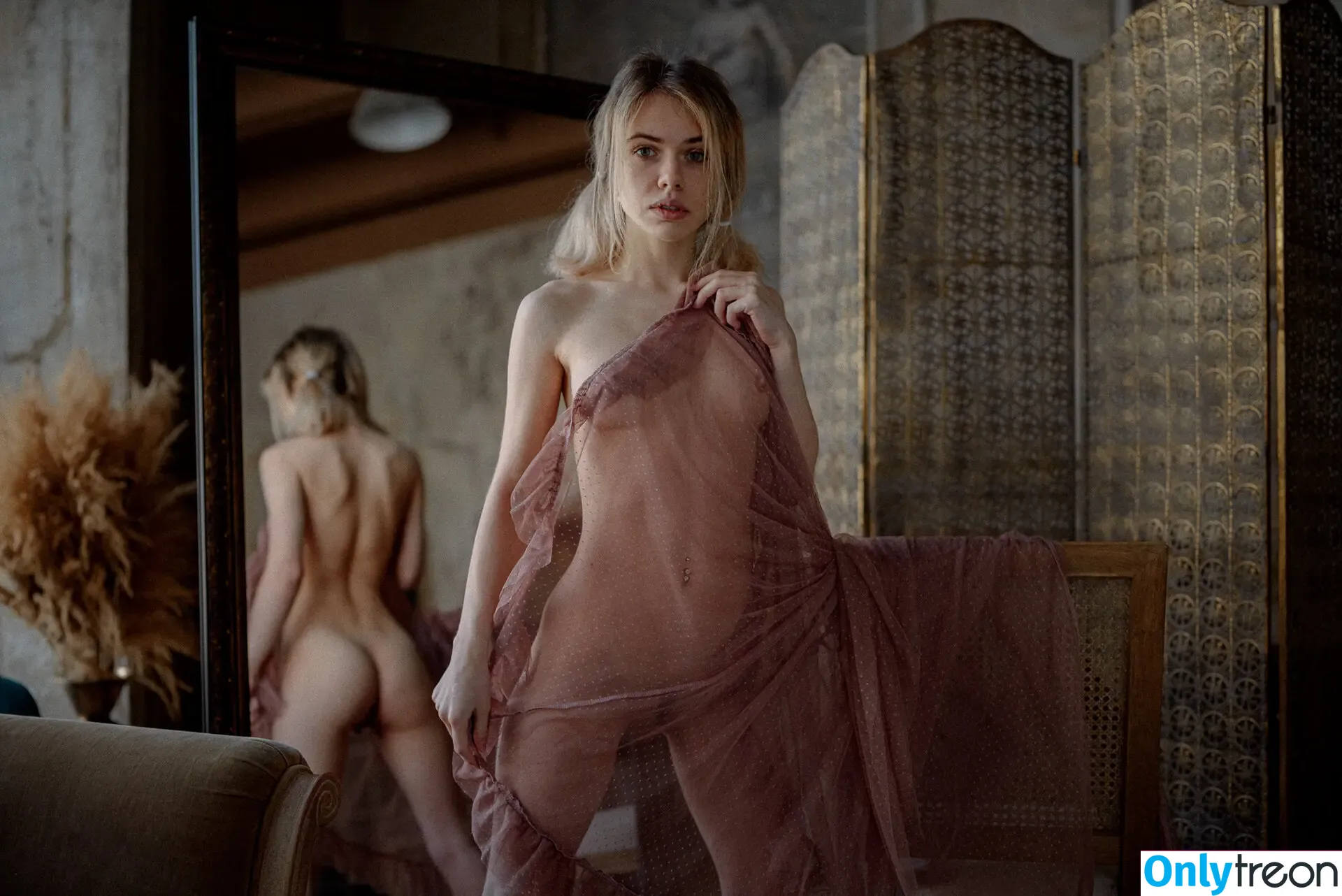 Alexandra Smelova nude photo #0552 (alex_lolly_ / smelovandmila)