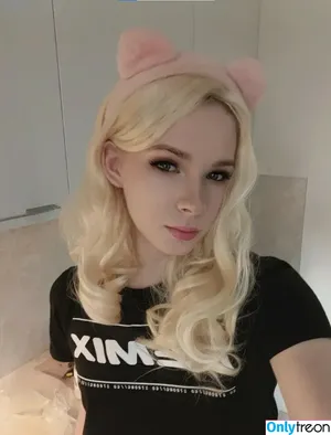  nude photo #0009