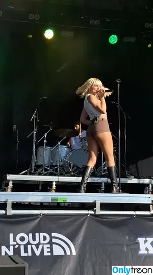 Alexandra Stan / alexandrastan nude photo #1959