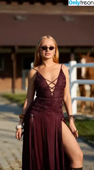 Alexandra Stan / alexandrastan nude photo #2196