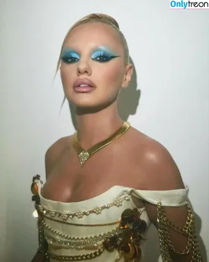 Alexandra Stan / alexandrastan nude photo #2302