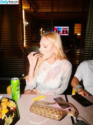 Alexandra Stan / alexandrastan nude photo #2344