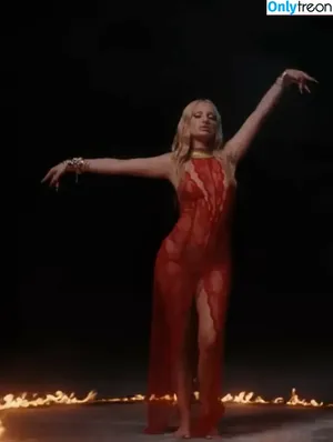 Alexandra Stan / alexandrastan nude photo #2411