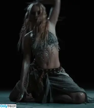 Alexandra Stan / alexandrastan nude photo #2422