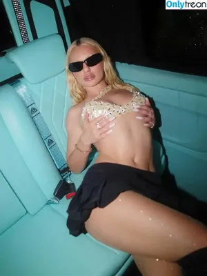 Alexandra Stan / alexandrastan nude photo #2451