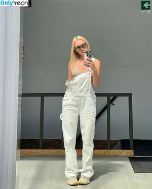Alexandra Stan / alexandrastan nude photo #2547