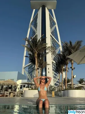 Alexandra Stan / alexandrastan nude photo #2672