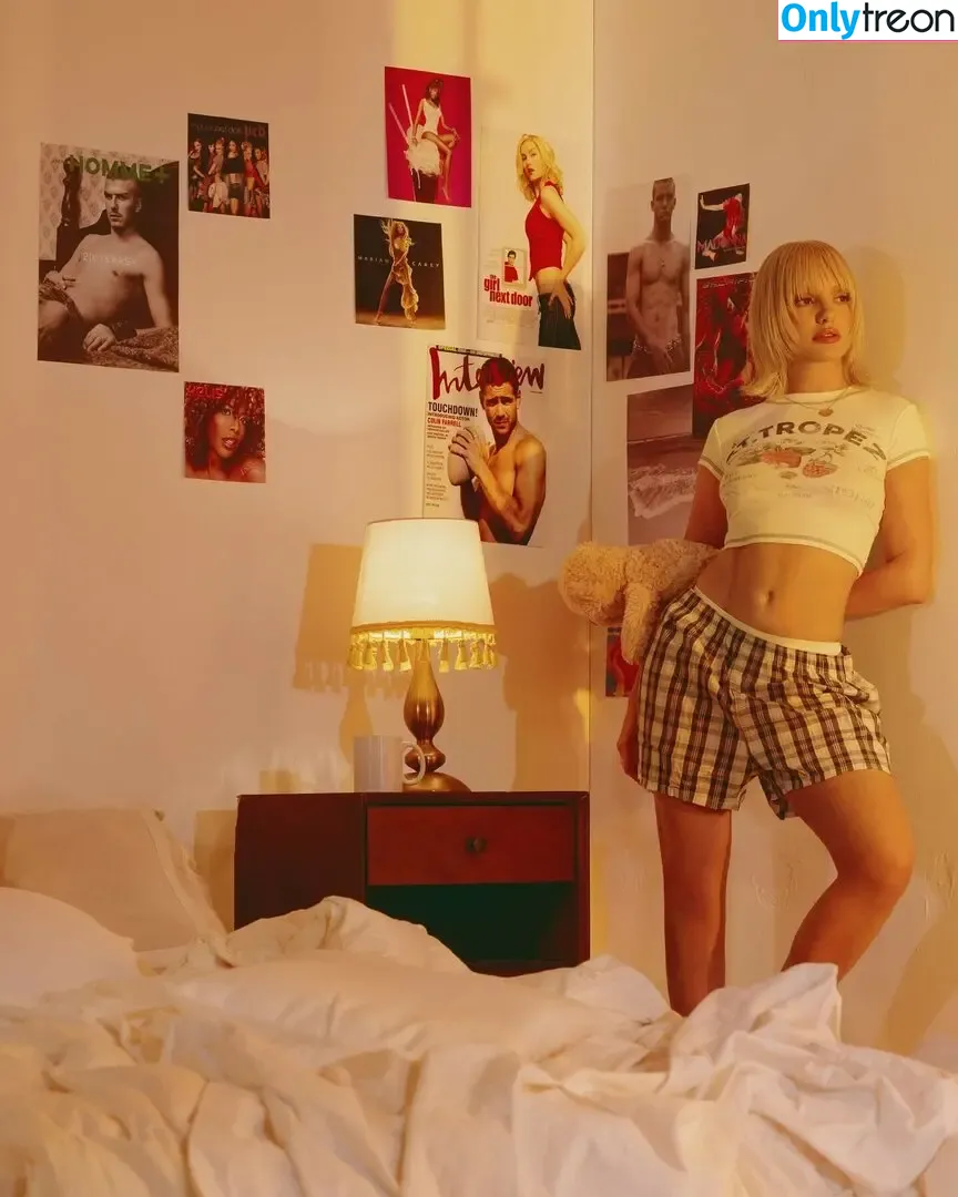 Alexandra Stan nude photo #2274 (alexandrastan)