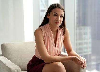 Alexandria Ocasio-Cortez / AOC / Alexandria Ocasio Cortez nude photo #0010