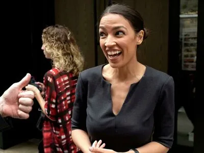 Alexandria Ocasio-Cortez / AOC / Alexandria Ocasio Cortez nude photo #0018