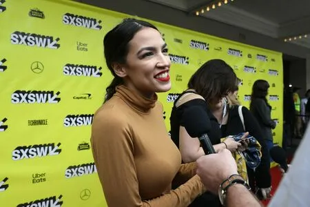 Alexandria Ocasio-Cortez / AOC / Alexandria Ocasio Cortez nude photo #0020