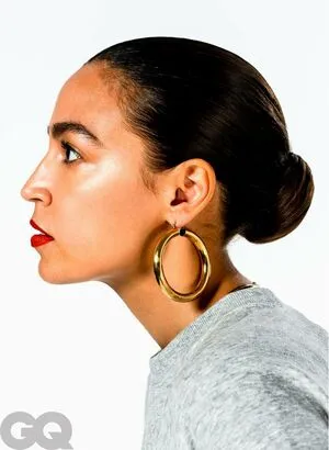 Alexandria Ocasio-Cortez / AOC / Alexandria Ocasio Cortez nude photo #0045