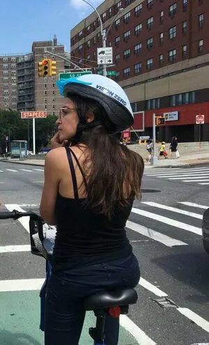Alexandria Ocasio-Cortez / AOC / Alexandria Ocasio Cortez nude photo #0073