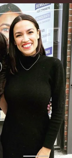 Alexandria Ocasio-Cortez / AOC / Alexandria Ocasio Cortez nude photo #0095