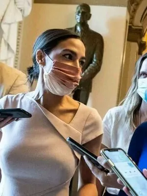 Alexandria Ocasio-Cortez / AOC / Alexandria Ocasio Cortez nude photo #0109