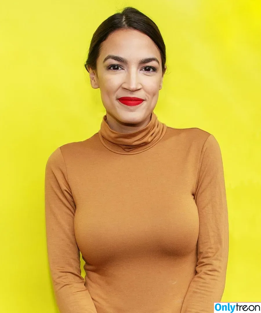 Alexandria Ocasio-Cortez nude photo #0008 (AOC / Alexandria Ocasio Cortez)