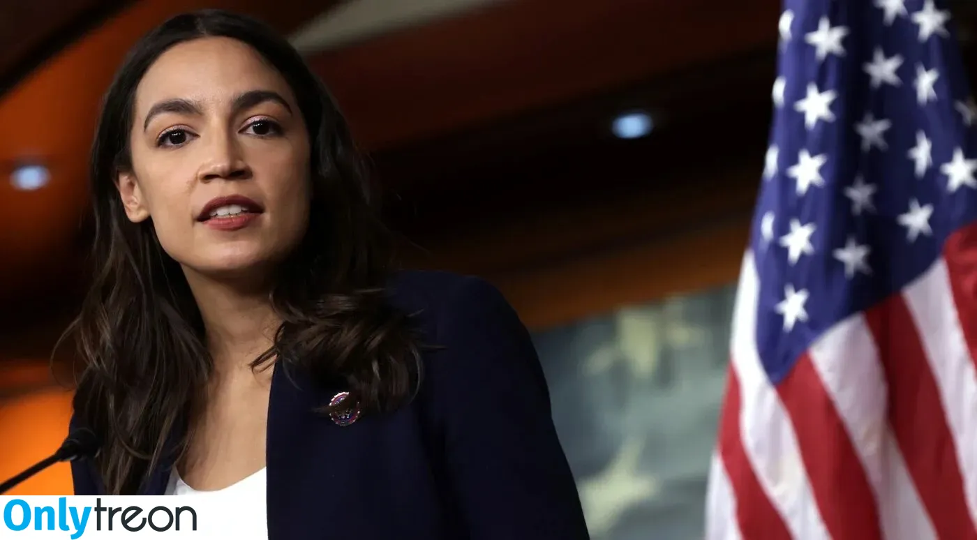 Alexandria Ocasio-Cortez nude photo #0025 (AOC / Alexandria Ocasio Cortez)