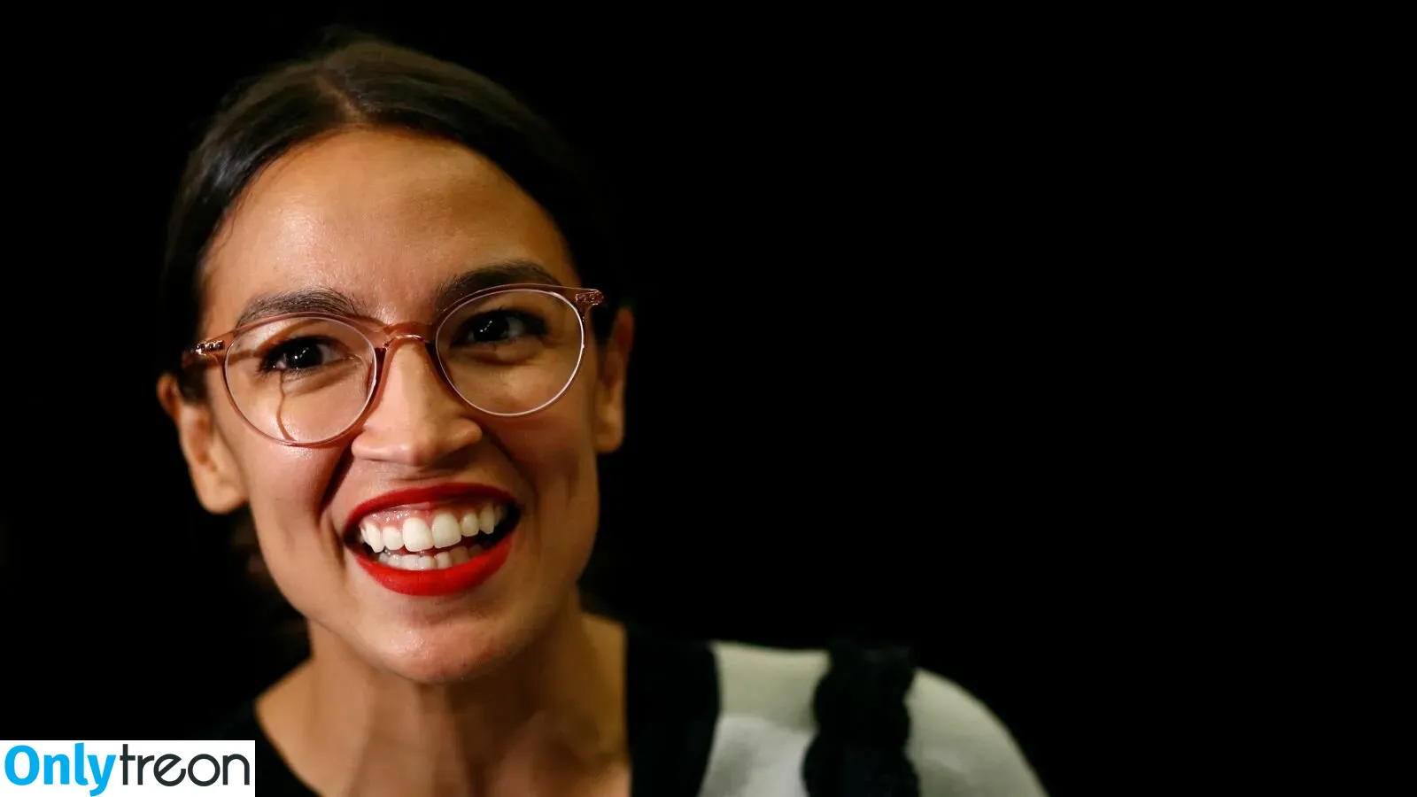 Alexandria Ocasio-Cortez nude photo #0026 (AOC / Alexandria Ocasio Cortez)